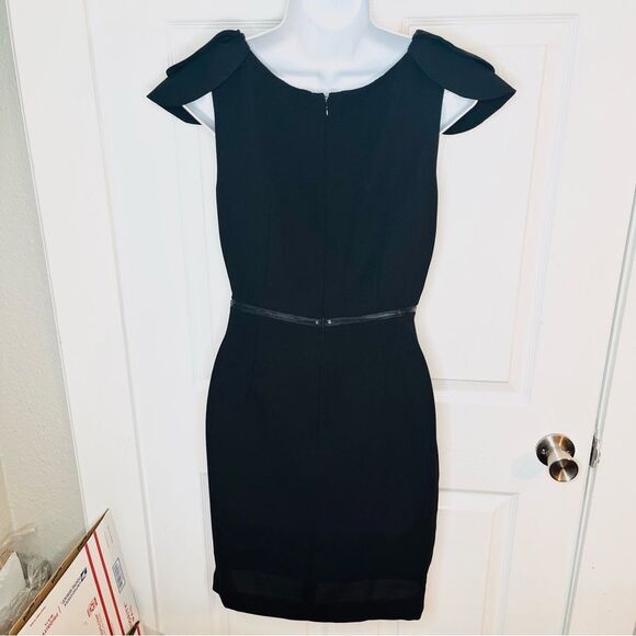 BCBGeneration LBD Black Sheath Mini Dress Petal Cap Sleeves Moto Zippers 6 - Picture 7 of 10